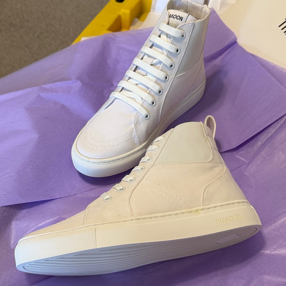 Thakoon Stylish White High-Top Sneakers - Picture 14 of 17